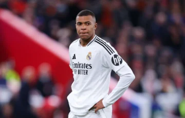 Una leyenda de Francia destrozó a Mbappé: “Está perdido”