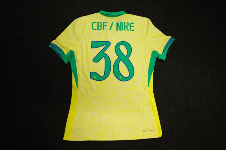 Brasil_Nike_2038x2-728x483