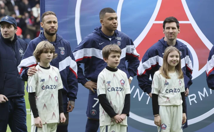 La inesperada bronca de Mbappé con Messi en PSG: “Lo miré y…”