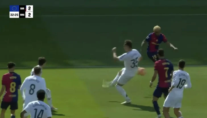 Es una cosa de locos: el golazo de Lamine para el 2-2